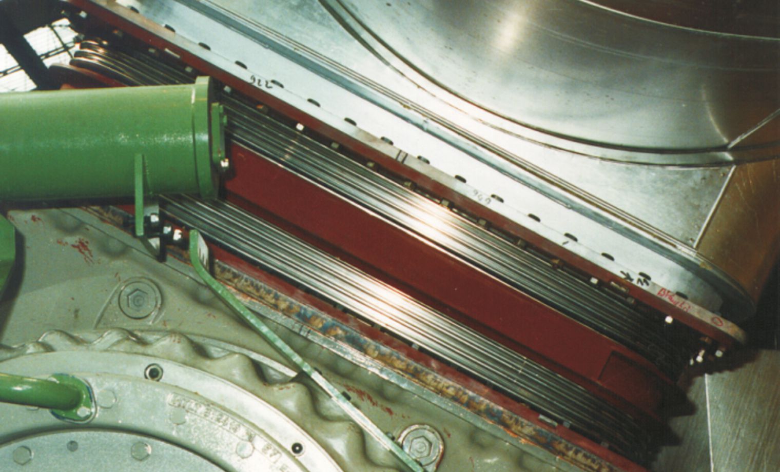 Khớp giãn nở đa năng nhiều lớp hình chữ nhật DN 2400x1000 trong nhà máy thép